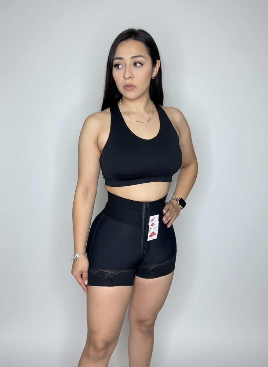 Butt lifting short elastic band with small wire